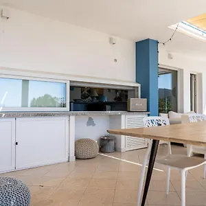 Valentina Panoramic Seaside House Ferienhaus